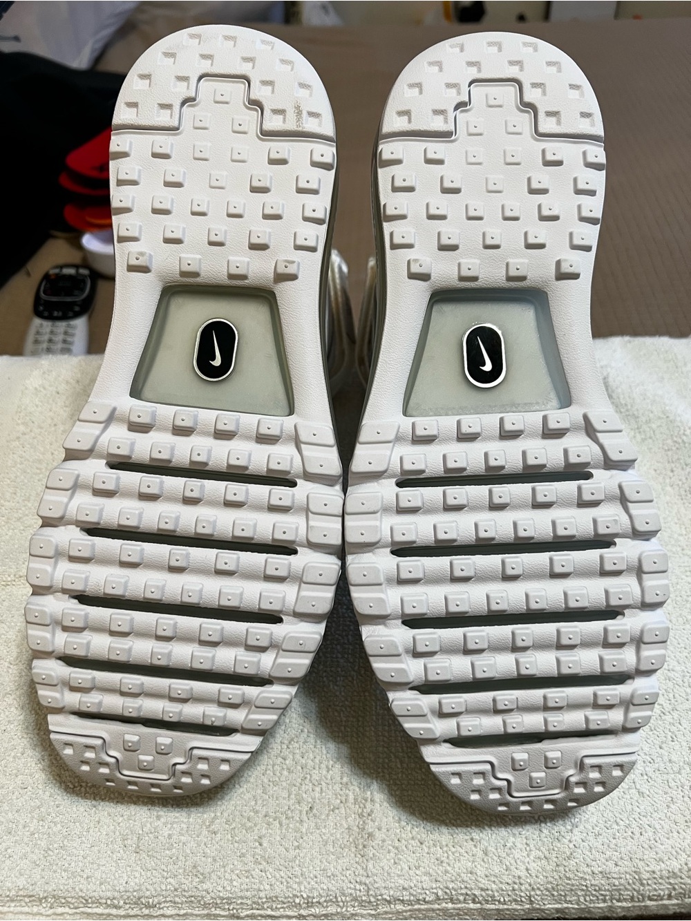 Nike - Picture 6 of 6
